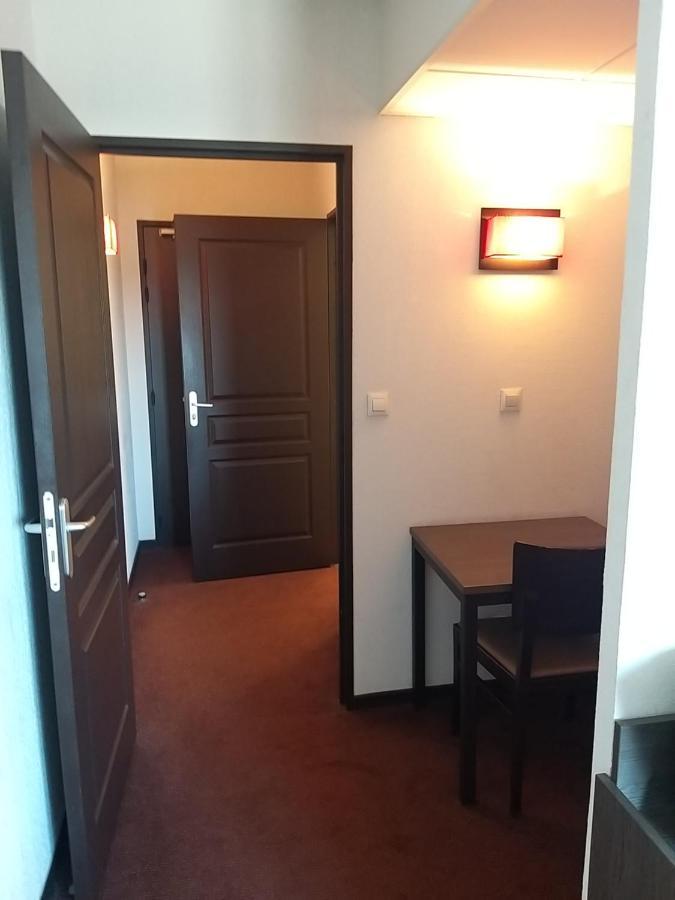 Studio Privatif Dans Hotel Residence Nimes Gare 外观 照片