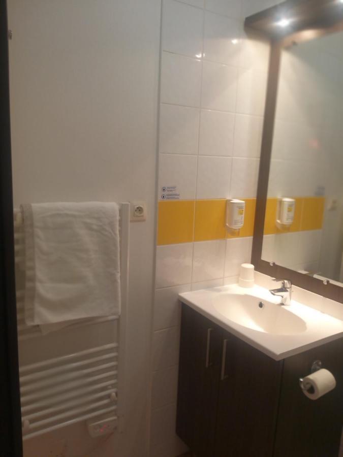 Studio Privatif Dans Hotel Residence Nimes Gare 外观 照片