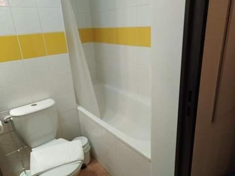 Studio Privatif Dans Hotel Residence Nimes Gare 外观 照片