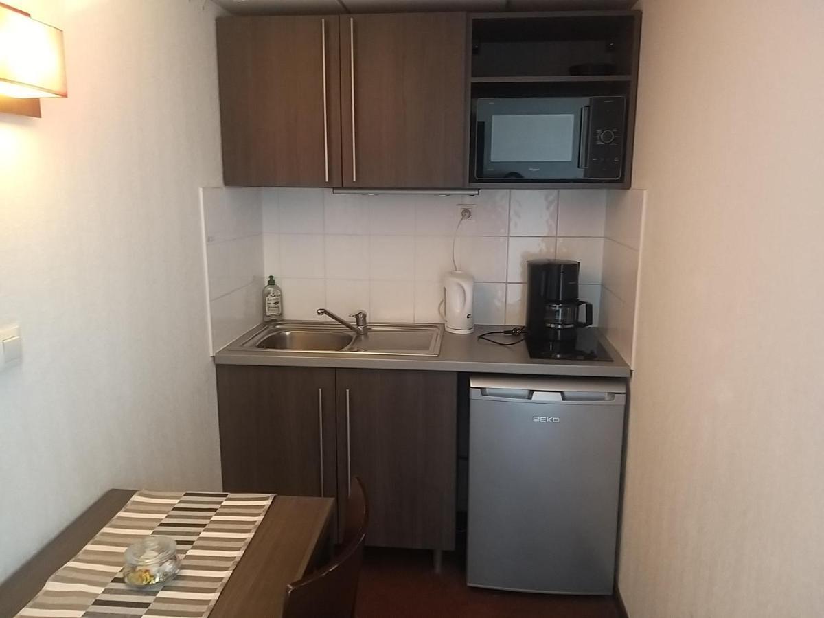 Studio Privatif Dans Hotel Residence Nimes Gare 外观 照片